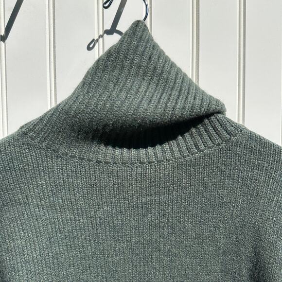 Lisa Yang Holly Sweater Turtleneck 100% Cashmere Olive Green Sz 0 / XS NWT $895 - Picture 12 of 16